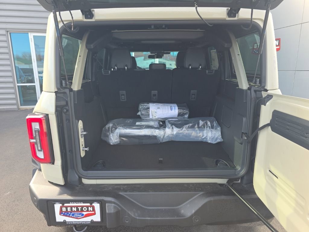 New 2025 Ford Bronco Outer Banks w/ Sasquatch Package image 30