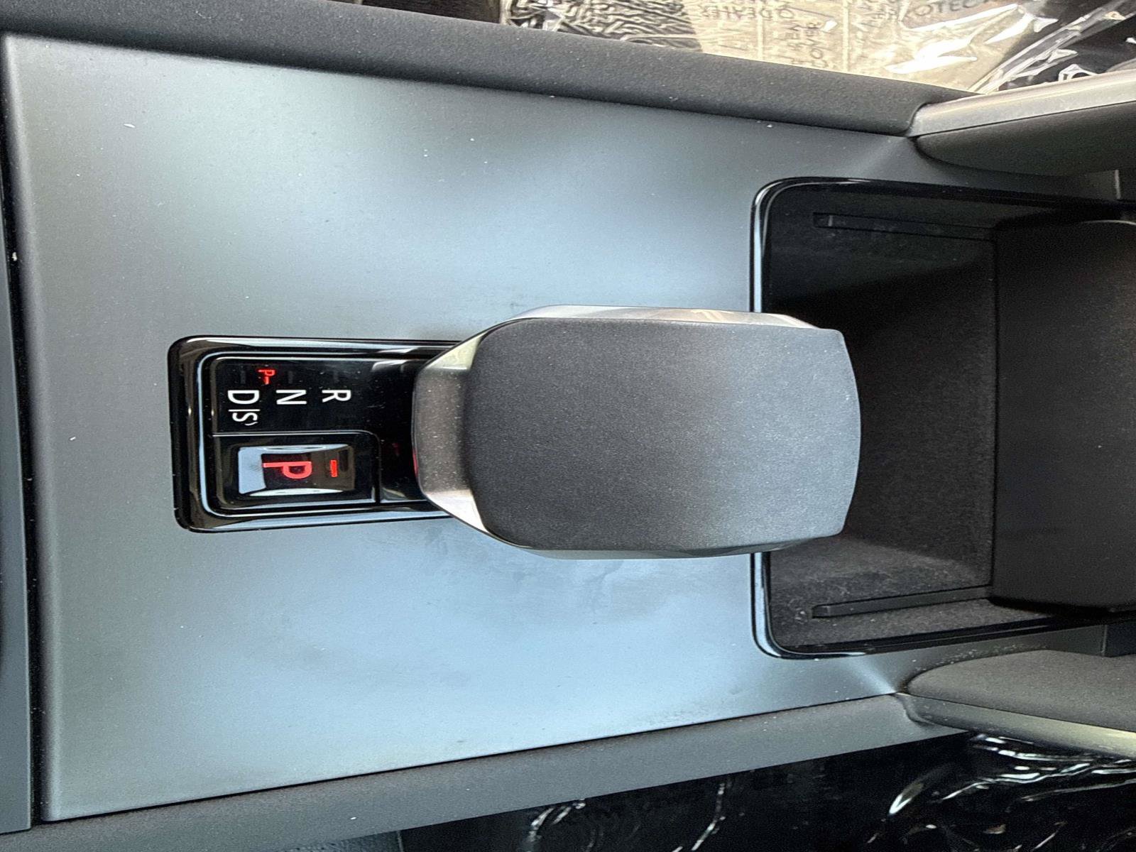 Used 2024 Land Rover Discovery Sport S AWD/4WD image 30