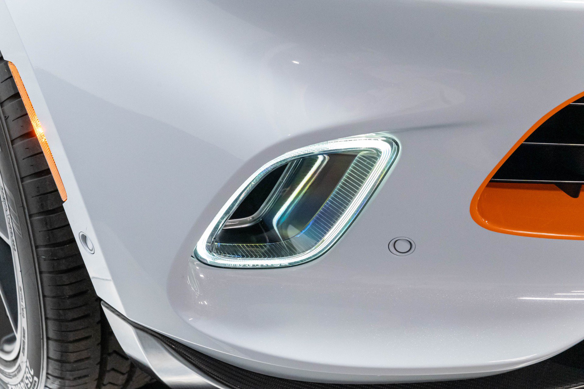 Used 2021 Aston Martin DBX AWD/4WD image 55