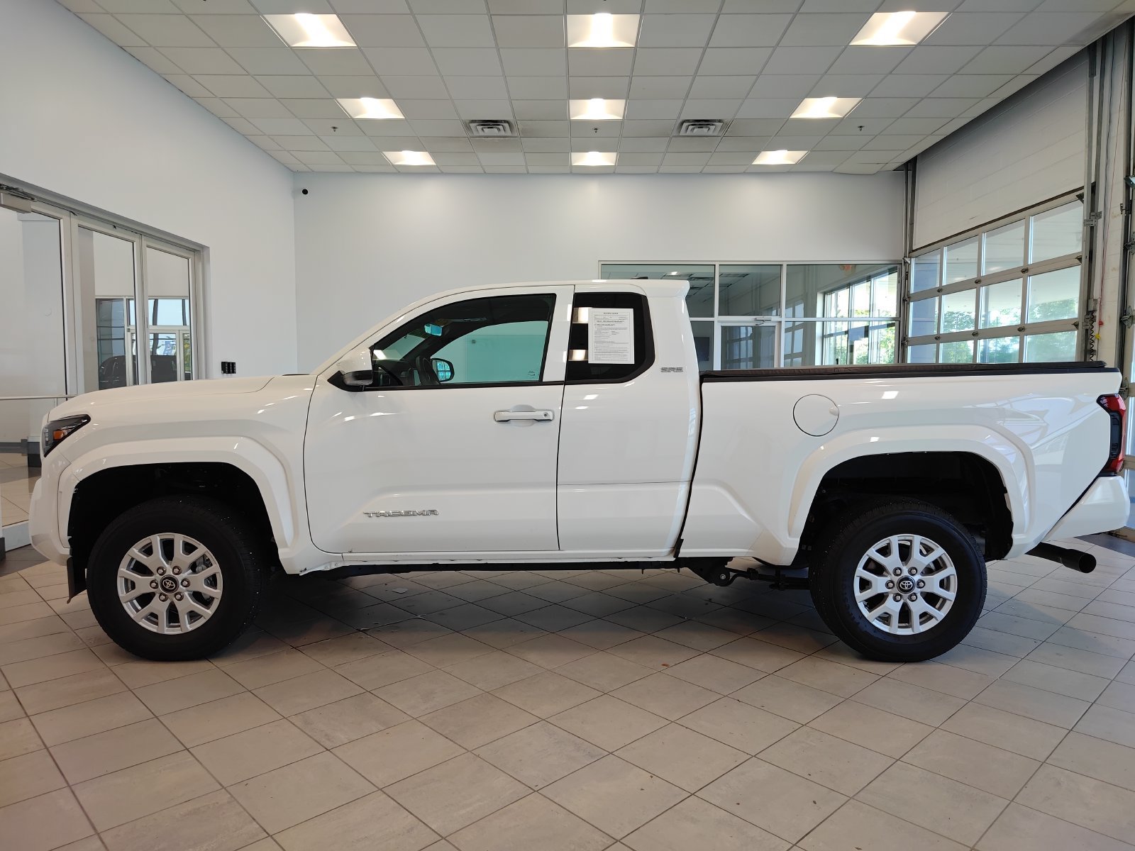 Used 2025 Toyota Tacoma SR5 RWD image 19