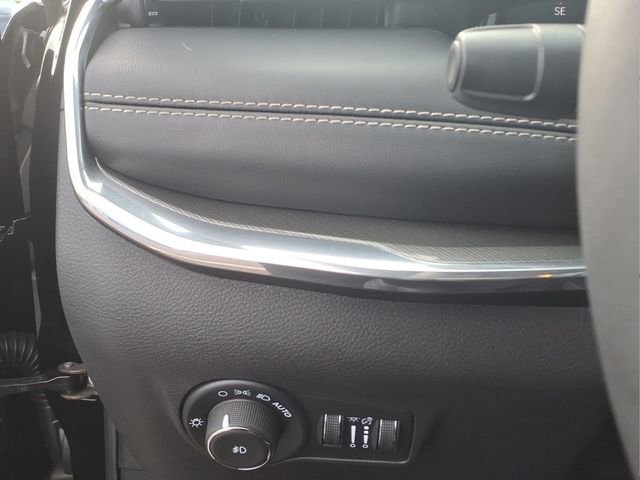 Used 2024 Jeep Compass Limited w/ High Altitude Package image 22