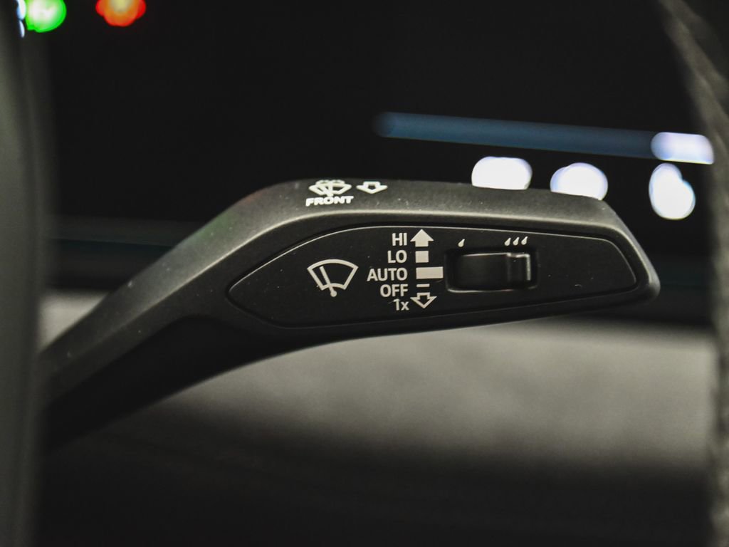 Used 2025 Audi S6 e-tron Prestige w/ 21" Black Optic Package AWD/4WD image 30