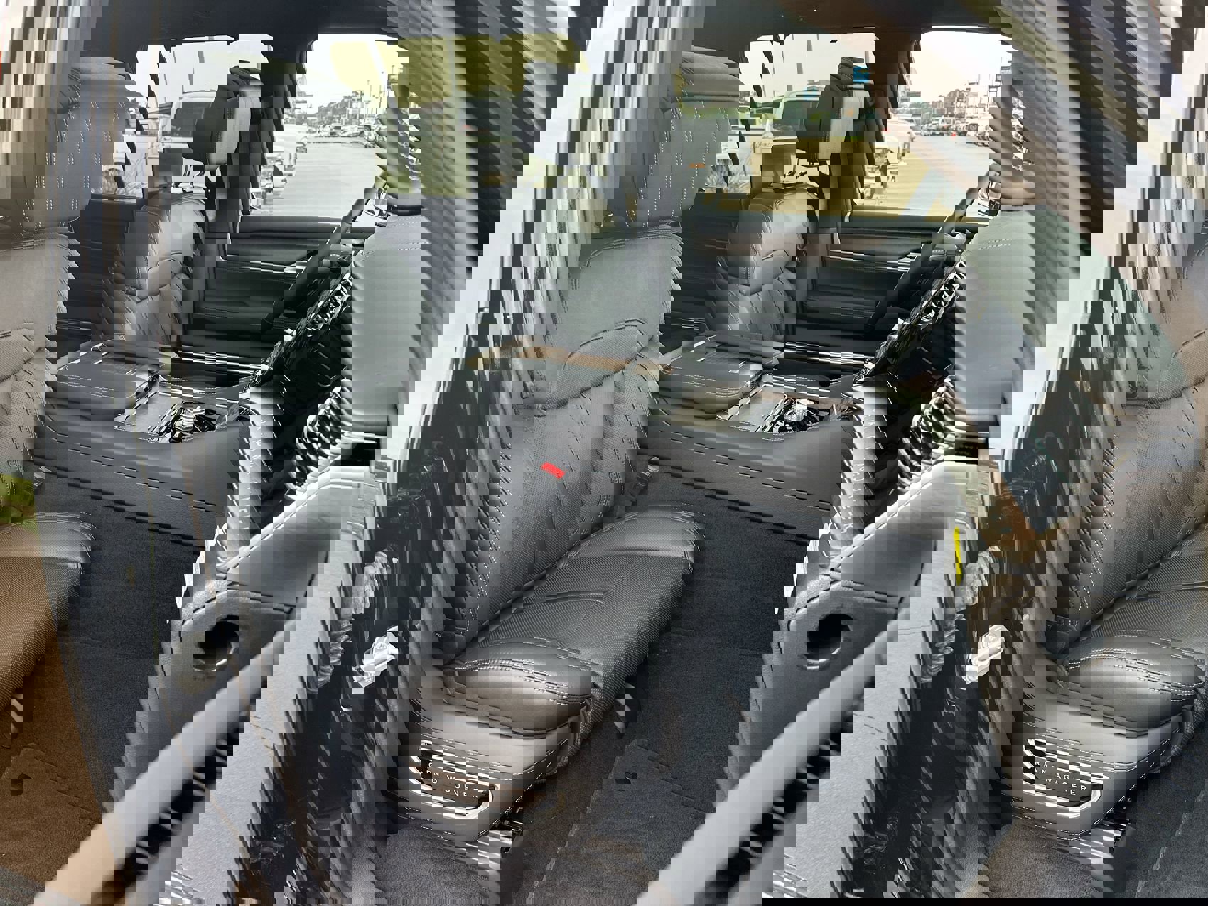 New 2024 Jeep Grand Wagoneer L w/ Rear Seat Video Group 1 image 27