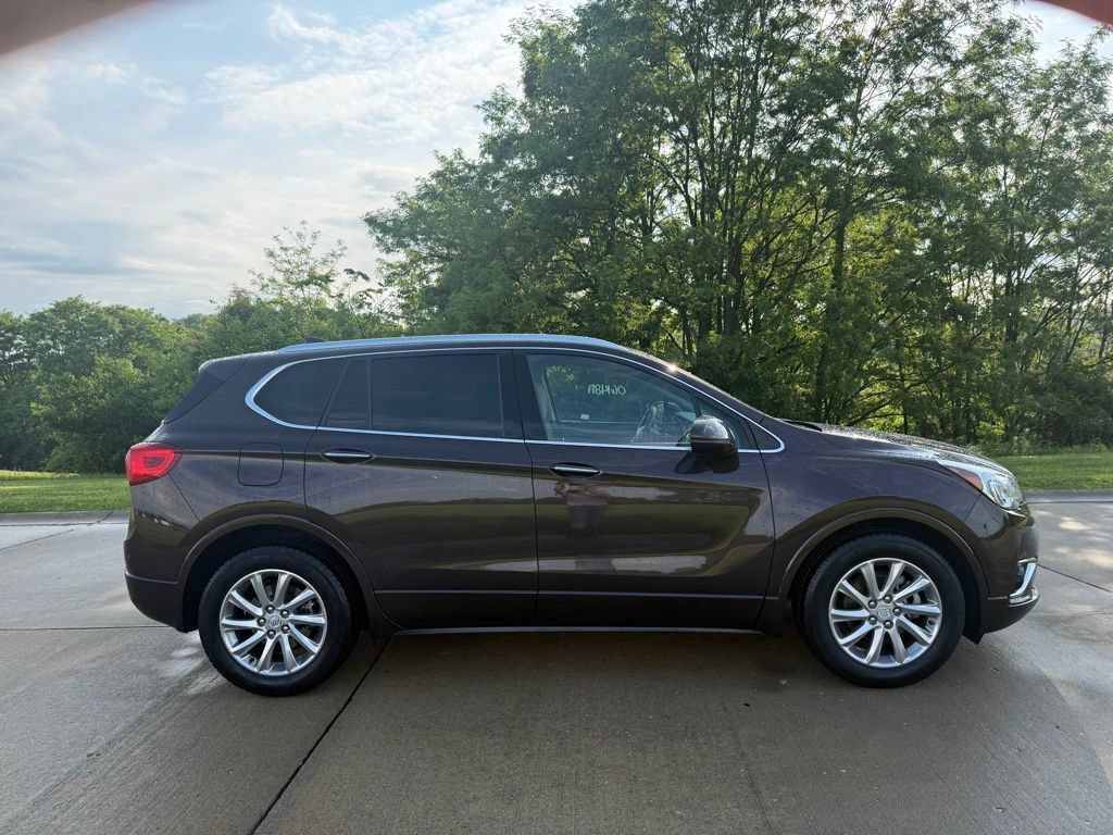 Used 2020 Buick Envision Essence FWD image 2