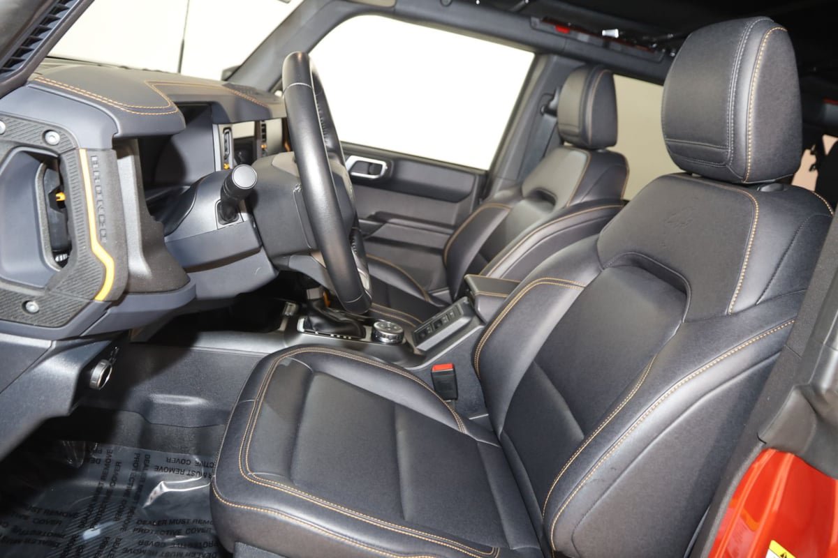 Used 2024 Ford Bronco Badlands AWD/4WD image 9