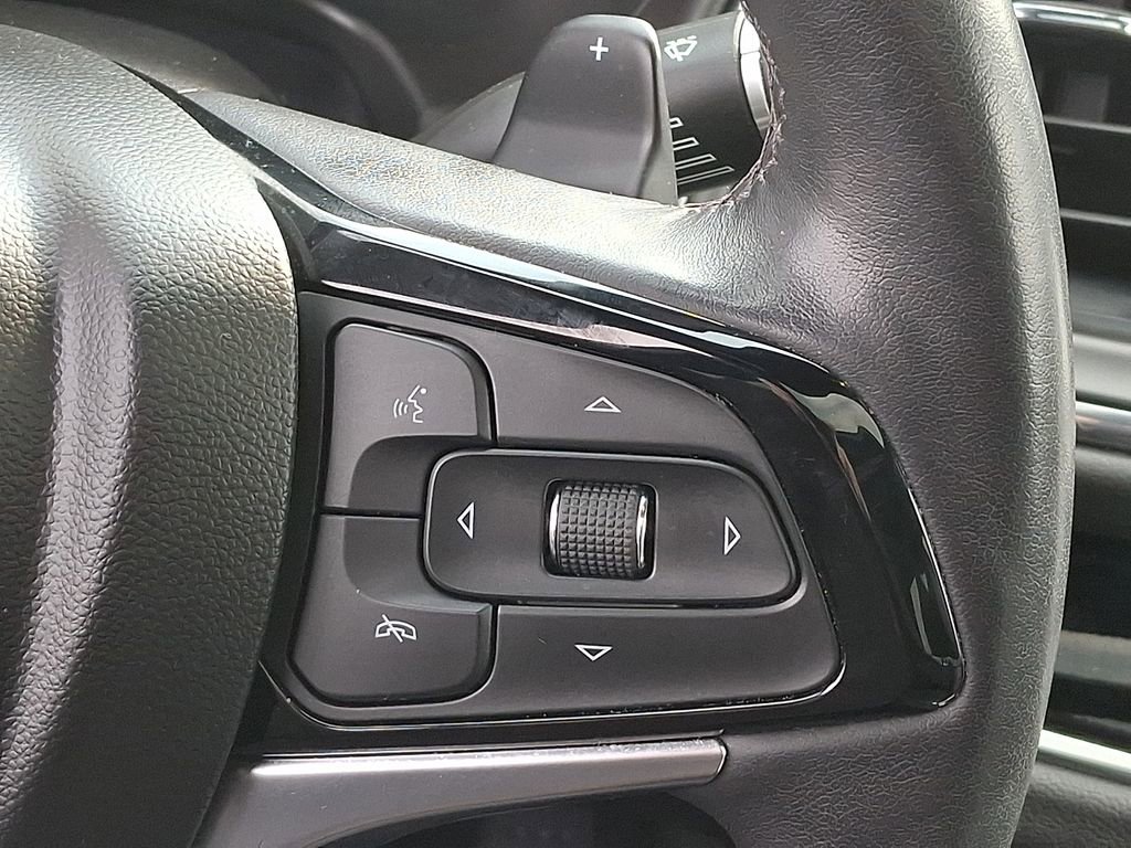 Used 2024 Buick Enclave Avenir w/ Avenir Technology Package image 24