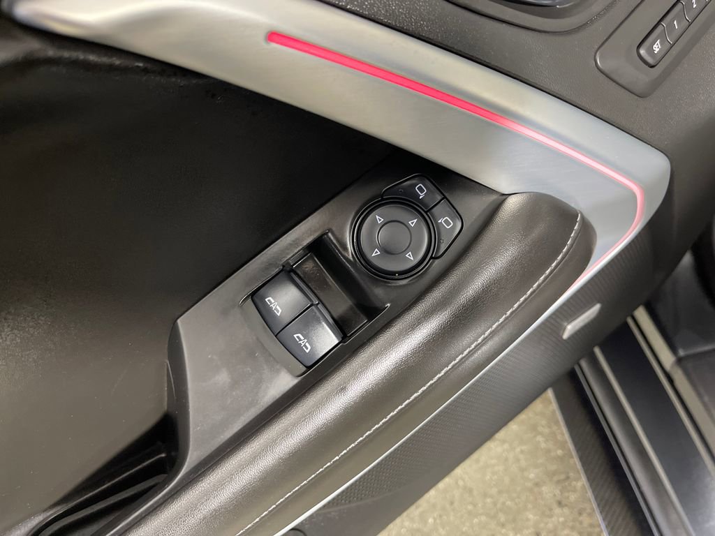 Used 2017 Chevrolet Camaro SS RWD image 16