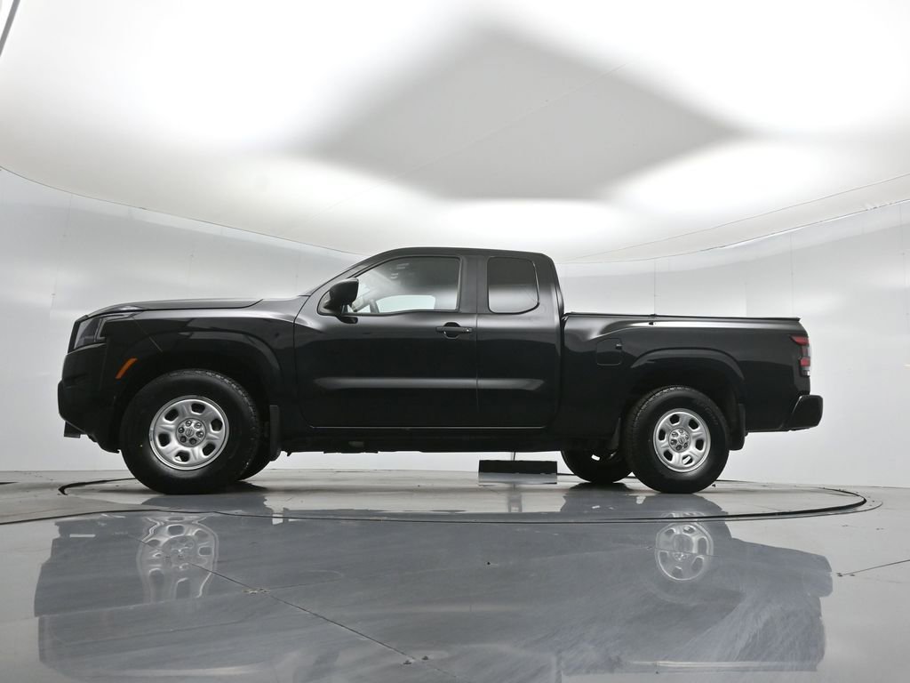 Used 2022 Nissan Frontier S w/ Technology Package image 48