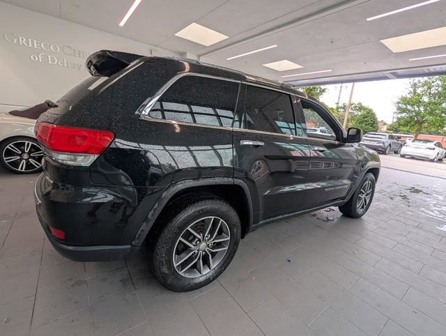 Used 2017 Jeep Grand Cherokee Limited w/ Luxury Group II image 13