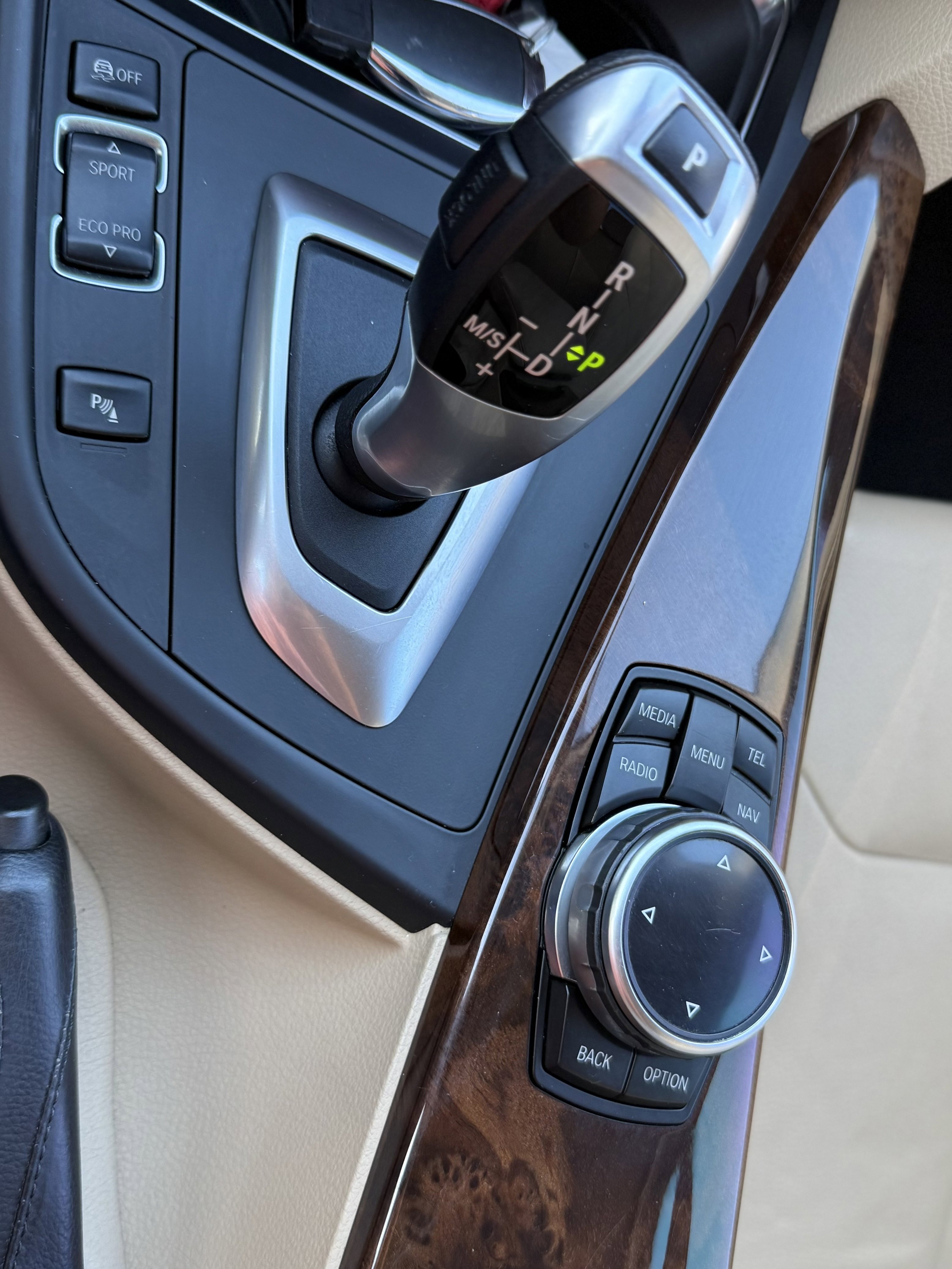 Used 2014 BMW 328d Sedan image 25