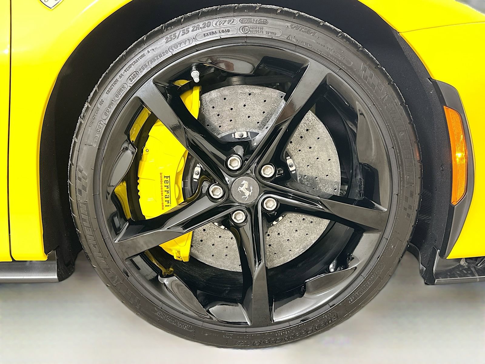 Used 2022 Ferrari SF90 Stradale AWD/4WD image 10