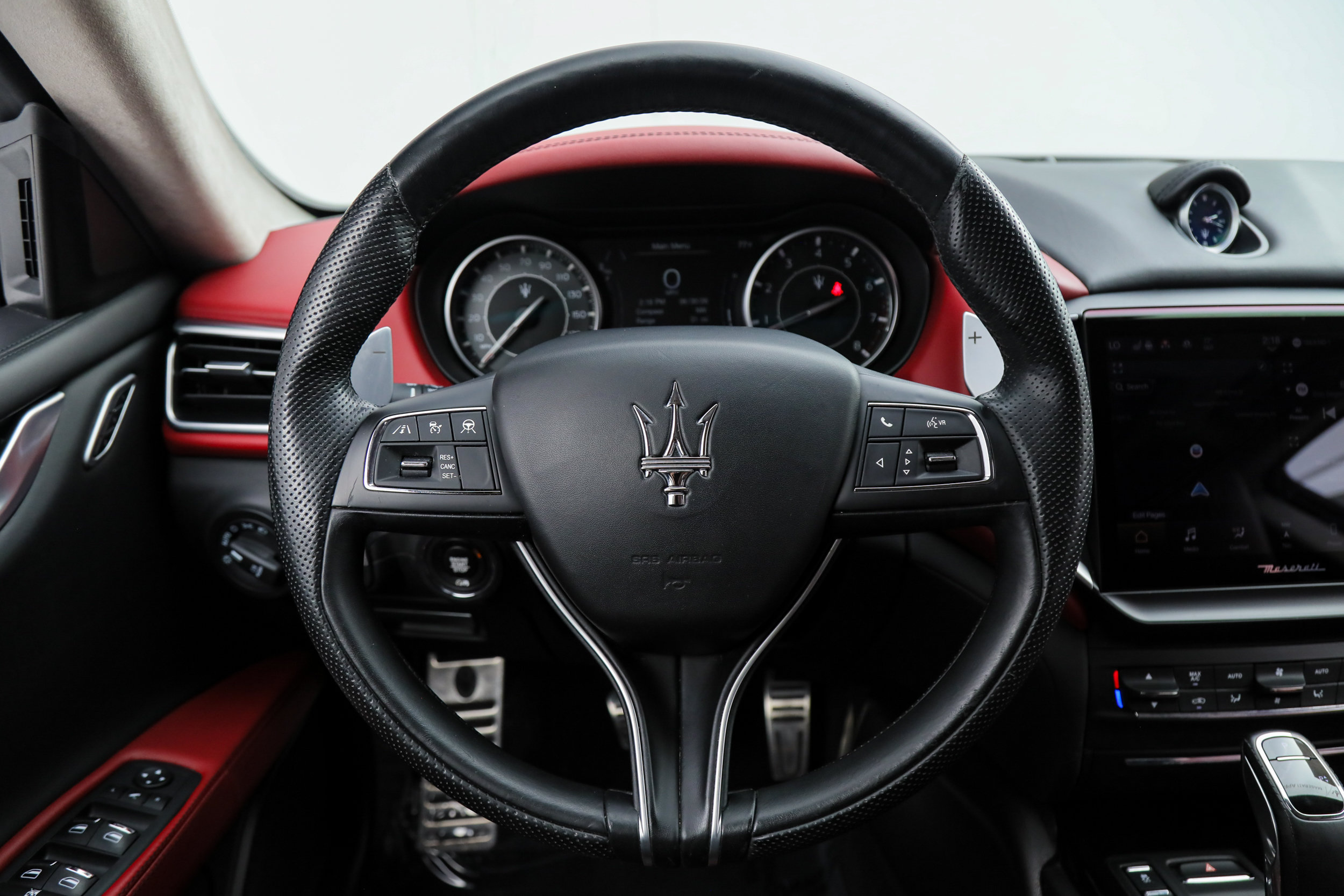 Certified 2023 Maserati Ghibli Modena RWD image 18