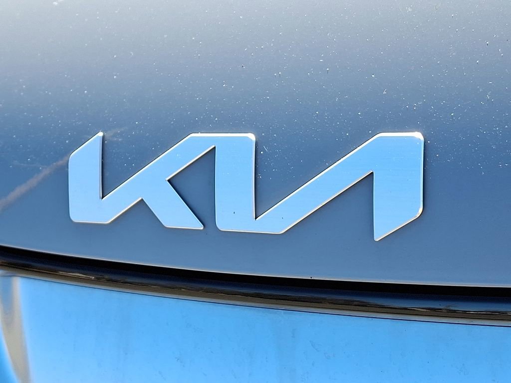 Certified 2023 Kia Sportage SX image 30