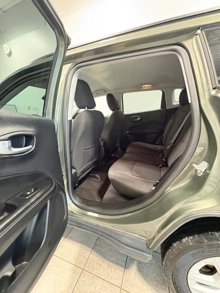 Used 2017 Jeep Compass Sport w/ Cold Weather Group image 12