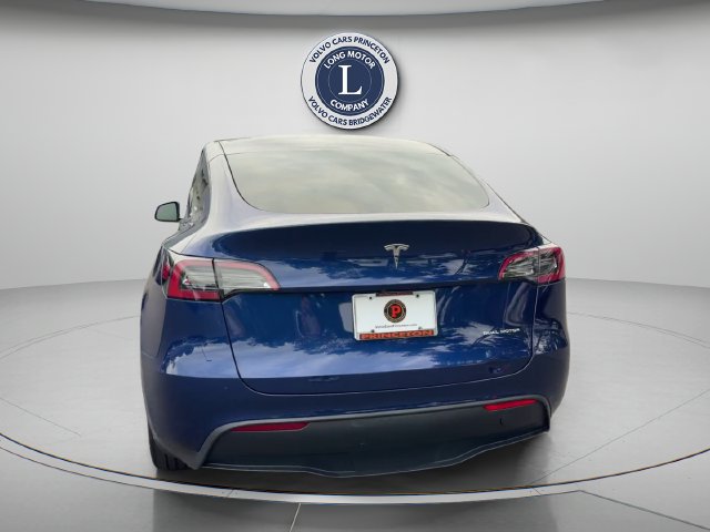Used 2023 Tesla Model Y Long Range AWD/4WD image 4