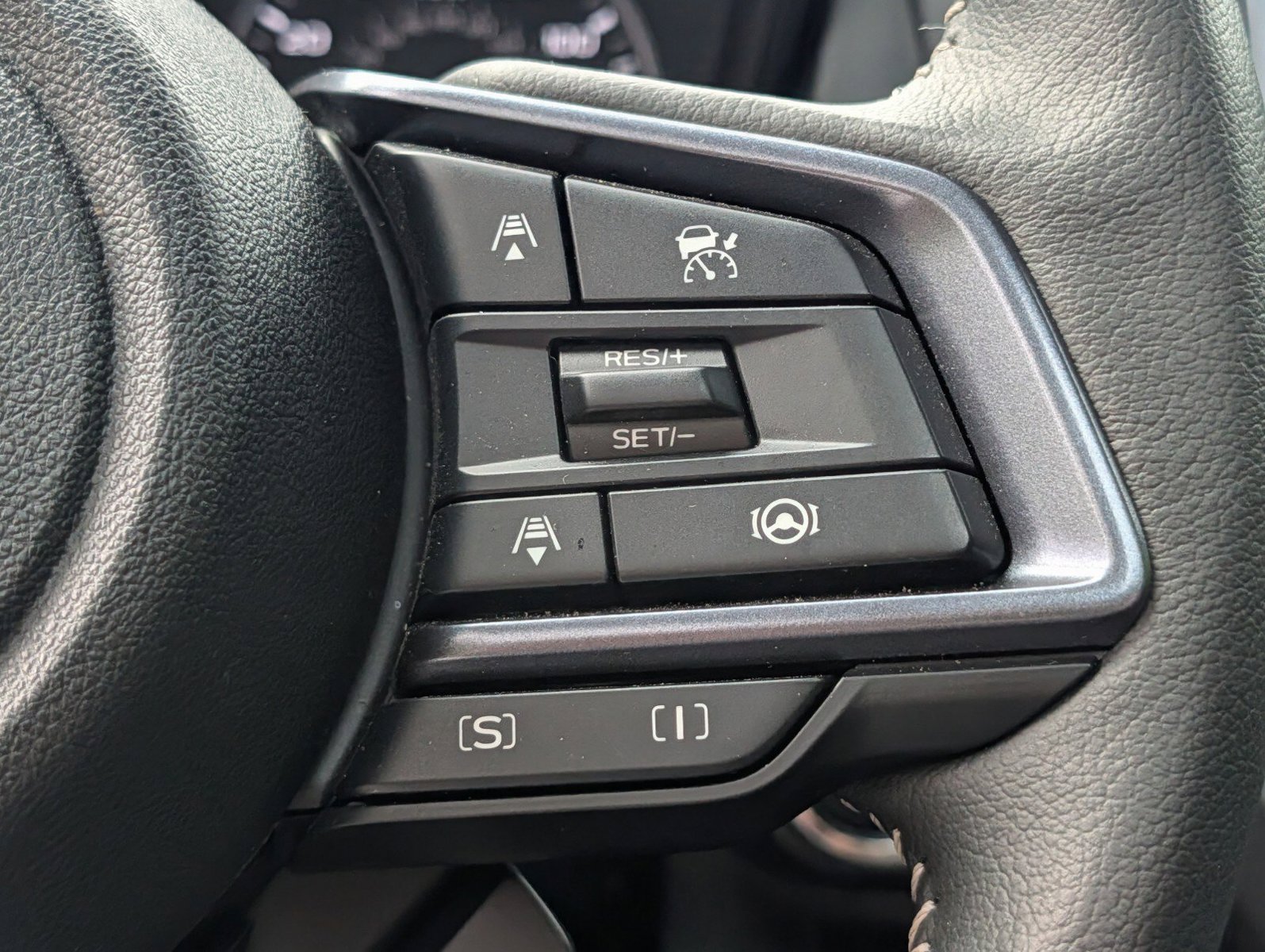 Used 2026 Subaru Forester Limited AWD/4WD image 31