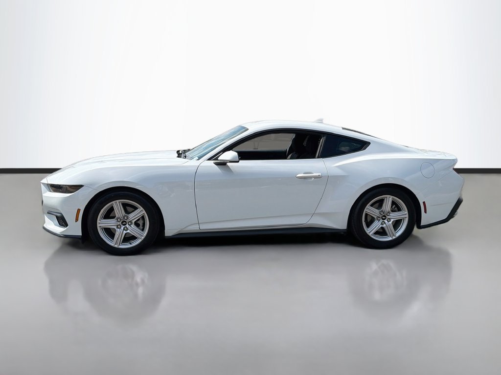 Used 2026 Ford Mustang Coupe RWD image 8