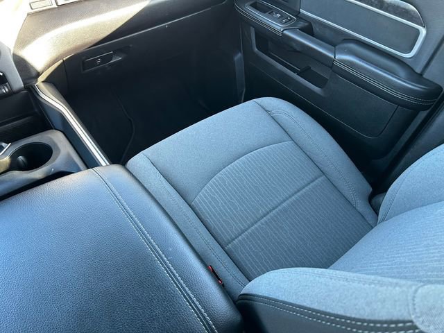 Used 2024 RAM 2500 Big Horn w/ Off Road Package image 15