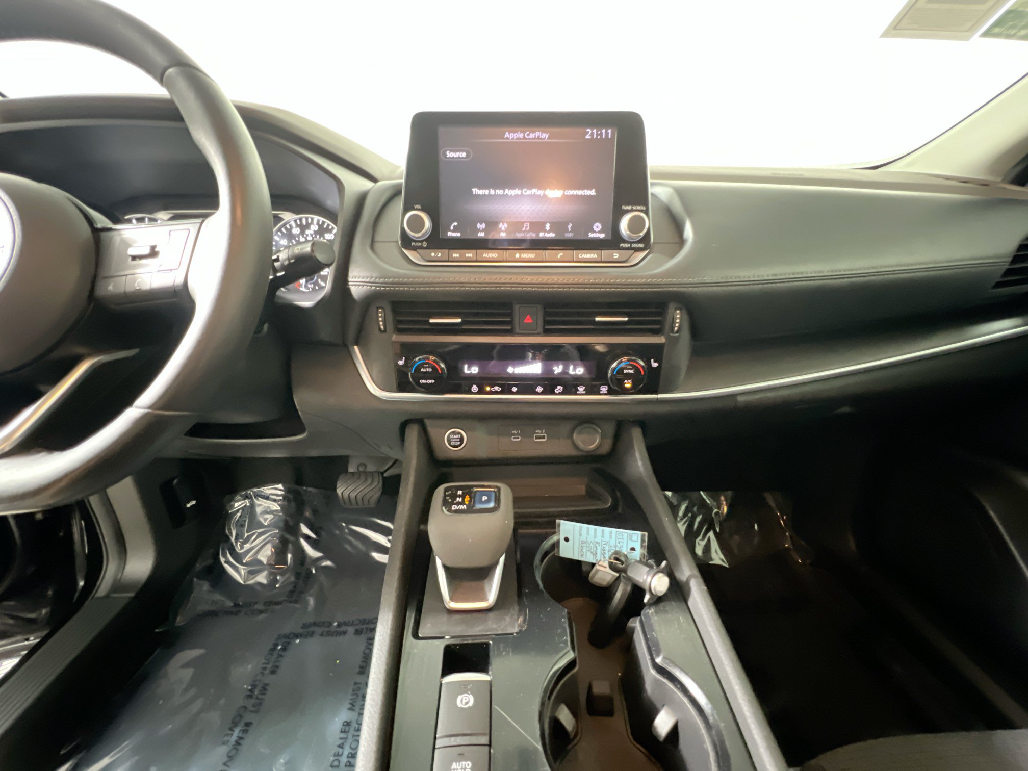 Used 2021 Nissan Rogue S AWD/4WD image 25