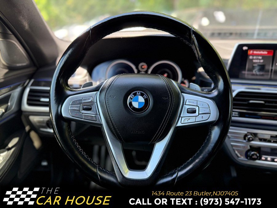 Used 2019 BMW 750i xDrive w/ Executive Package AWD/4WD image 30