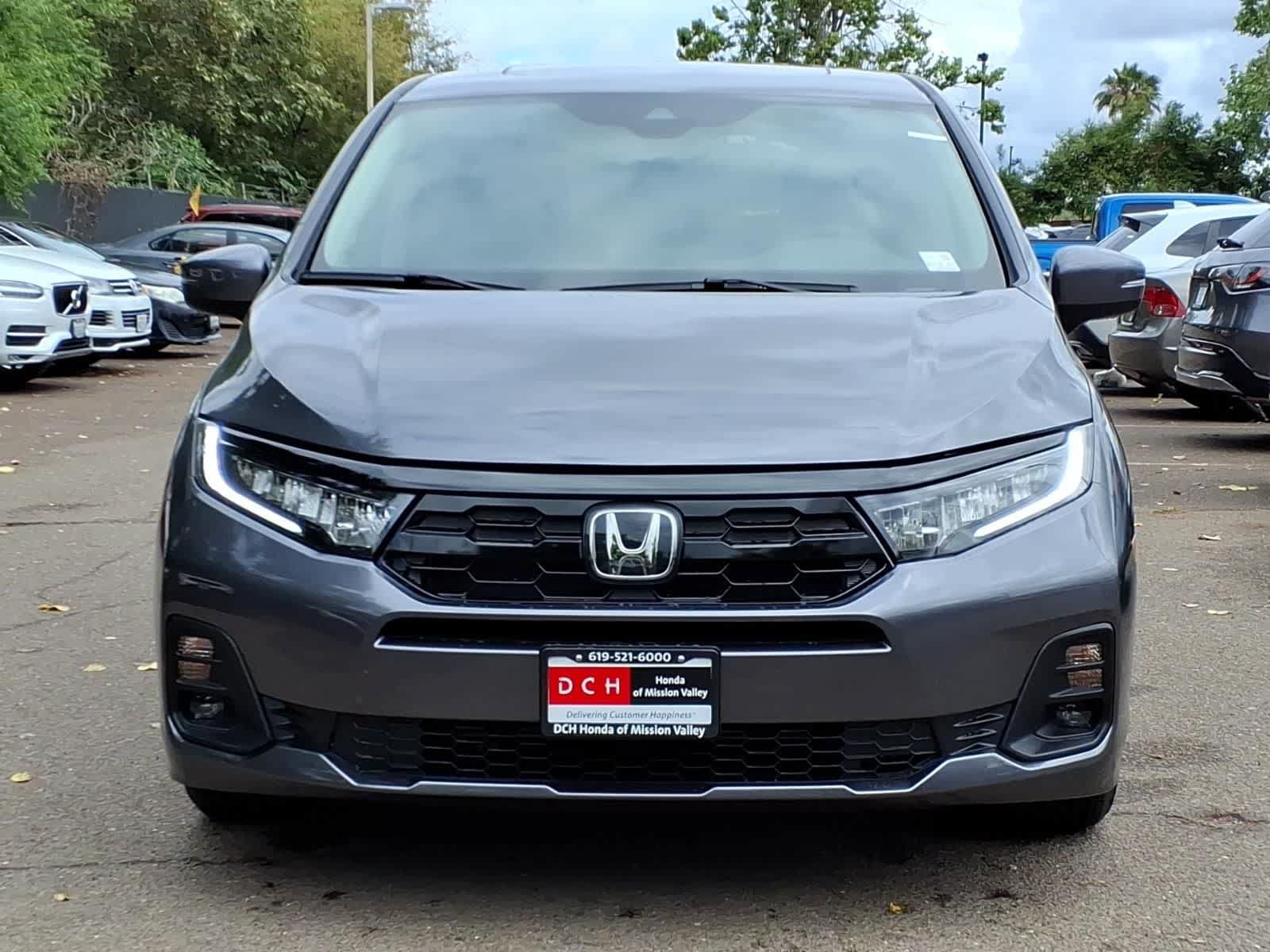 New 2026 Honda Odyssey Touring video 2