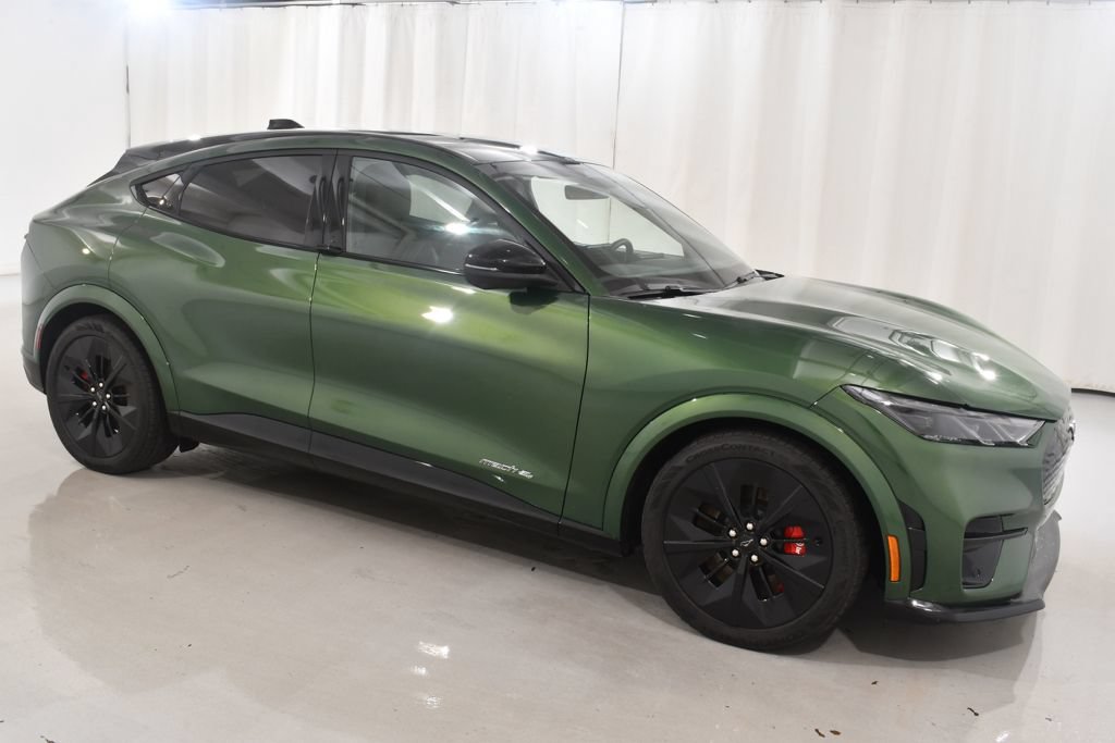 Used 2025 Ford Mustang Mach-E GT AWD/4WD image 5