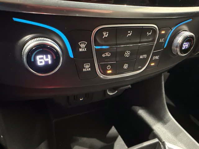 Used 2020 Chevrolet Traverse LS w/ LPO, Floor Liner Package FWD image 33