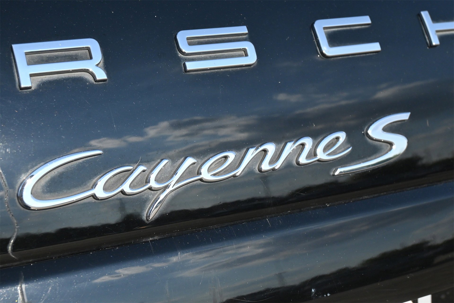 Used 2013 Porsche Cayenne S image 21