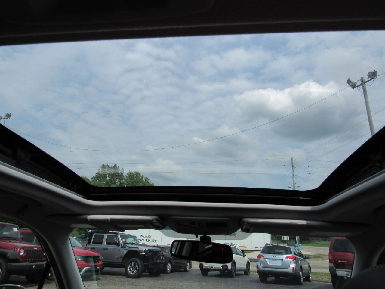 Used 2014 Subaru Forester 2.5i Touring AWD/4WD image 10