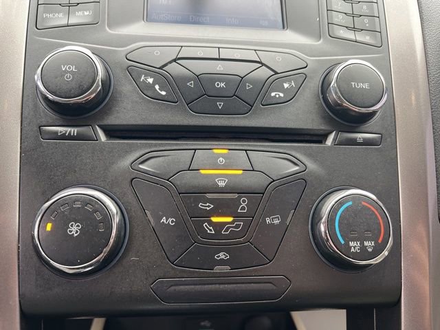 Used 2017 Ford Fusion SE image 20