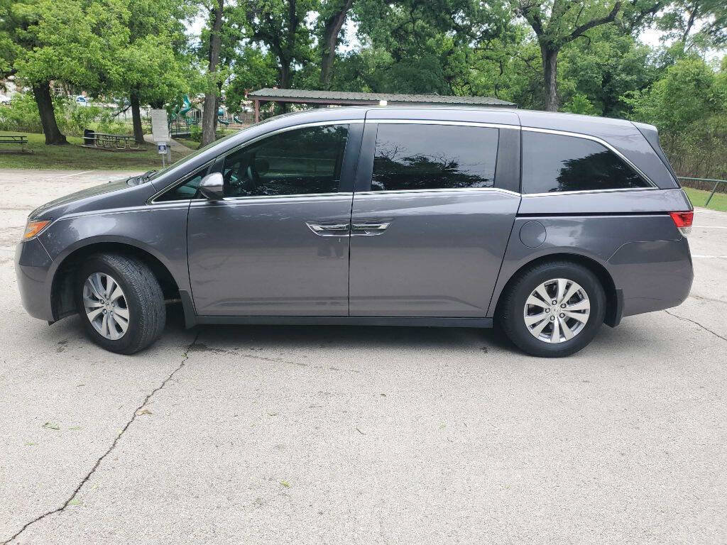 Used 2016 Honda Odyssey SE image 3