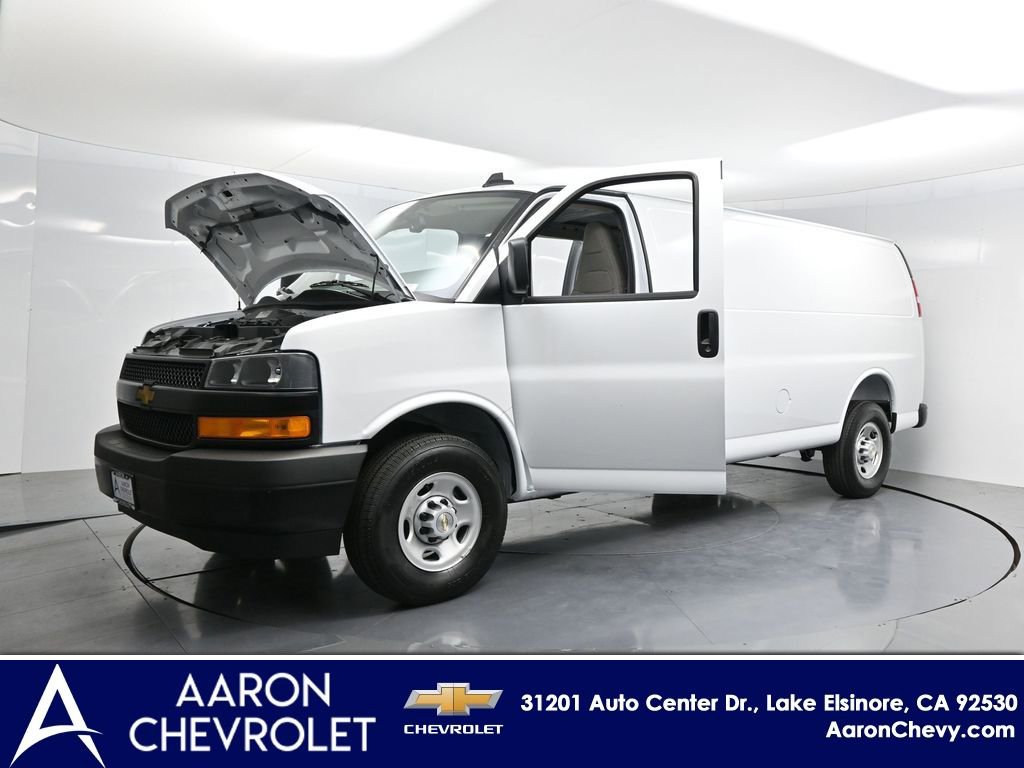 New 2025 Chevrolet Express 3500 Extended w/ Driver Convenience Package image 34