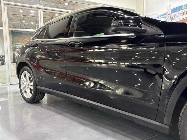 Used 2015 Mercedes-Benz GLA 250 4MATIC w/ Multimedia Package image 25