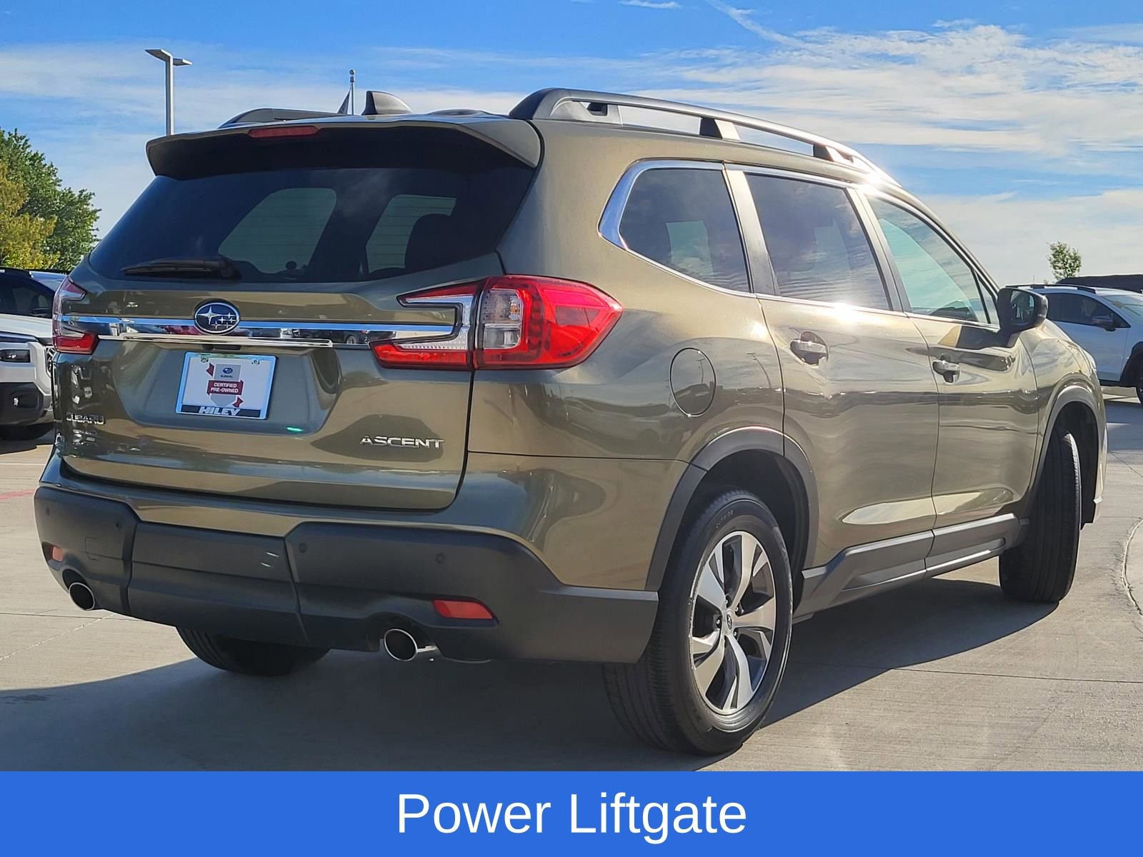 Certified 2025 Subaru Ascent Premium image 4