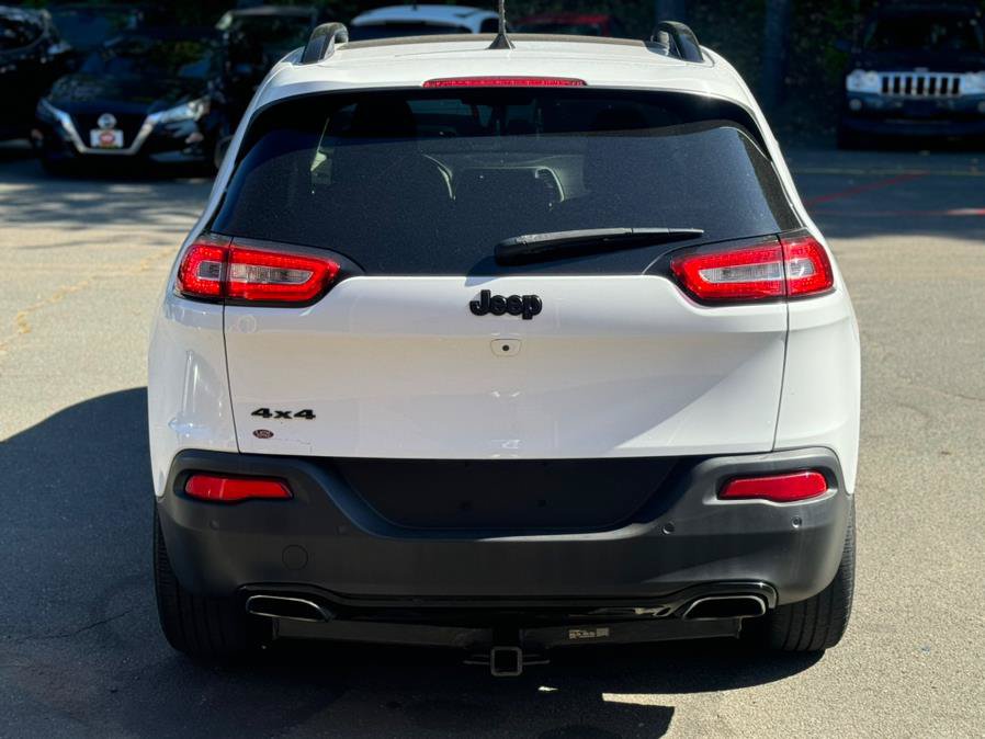 Used 2018 Jeep Cherokee Limited w/ High Altitude Package AWD/4WD image 5