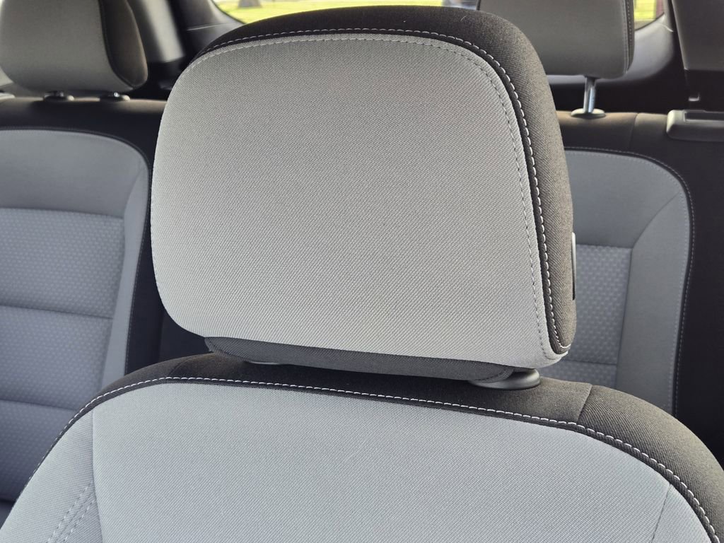 Used 2024 GMC Terrain SLE w/ Fleet Convenience Package image 22