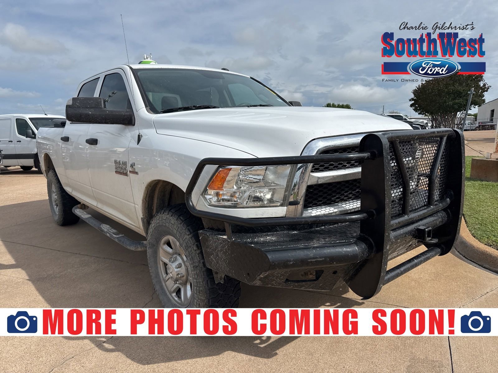 Used 2018 RAM 2500 Tradesman w/ Chrome Appearance Group AWD/4WD image 1