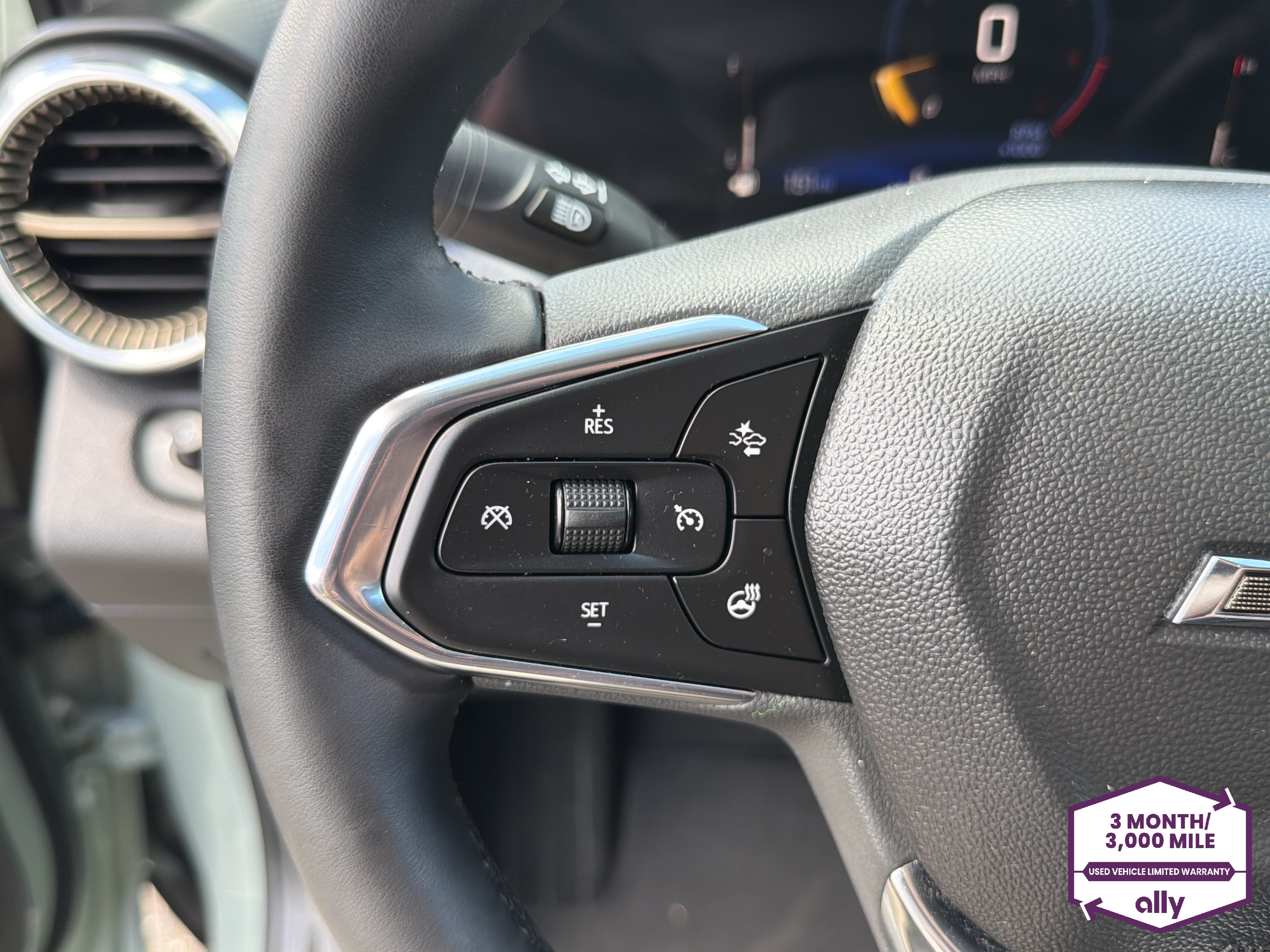 Used 2025 Chevrolet Trax ACTIV w/ Driver Confidence Package FWD image 16