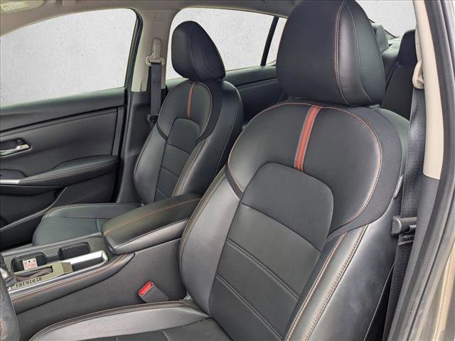 Used 2023 Nissan Sentra SR w/ SR Premium Package FWD image 10
