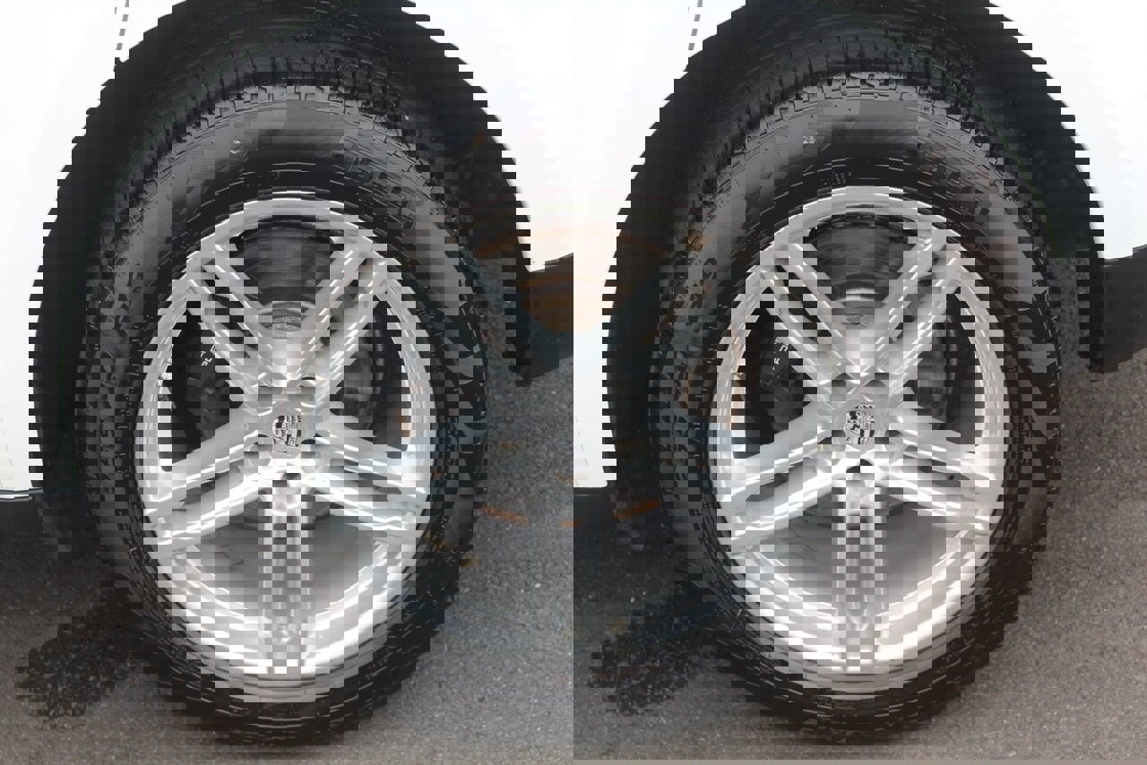 Used 2017 Porsche Macan image 26