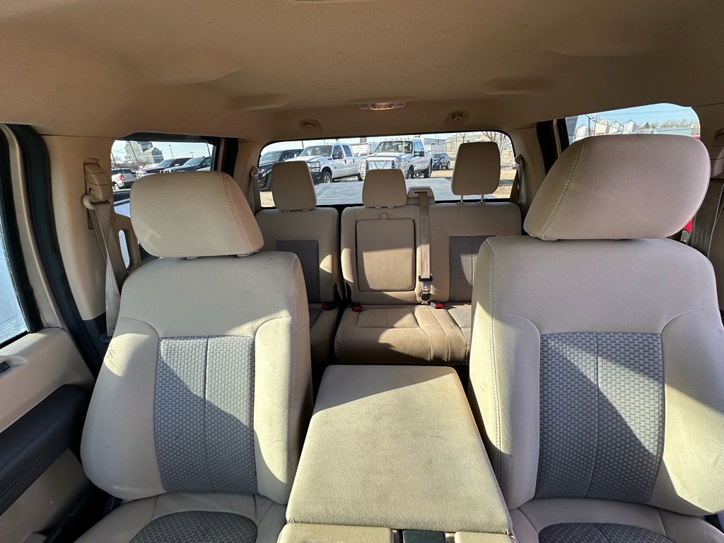 Used 2011 Ford F250 XLT w/ Chrome Pkg image 26