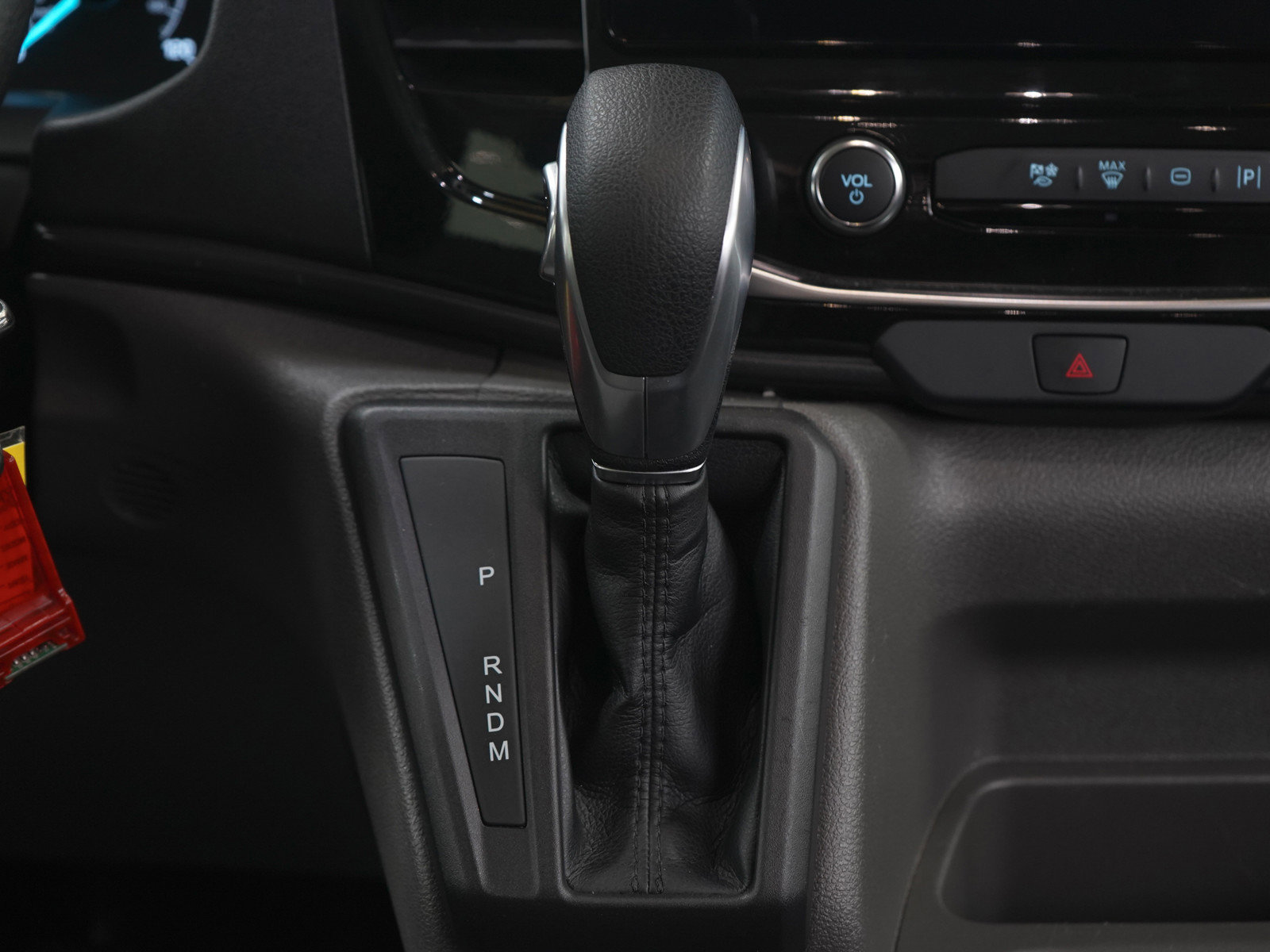 Used 2024 Ford Transit 350 XLT image 19