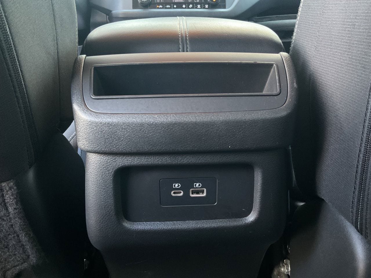 Used 2024 Nissan Pathfinder S FWD image 16