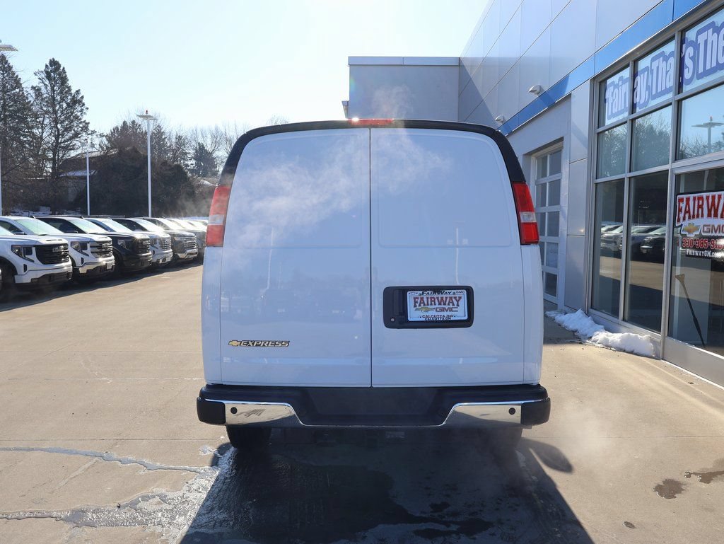 New 2025 Chevrolet Express 2500 w/ Driver Convenience Package RWD image 9