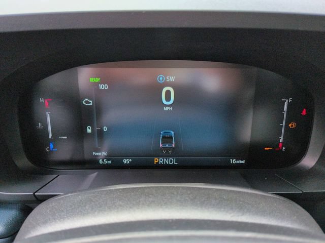 New 2026 Ford Maverick XLT w/ XLT Luxury Package FWD image 30