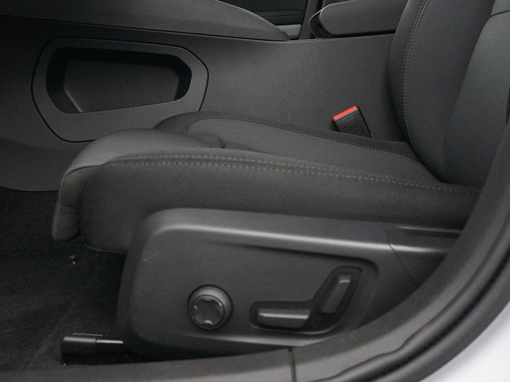 Used 2024 Polestar Polestar 2 AWD/4WD image 32