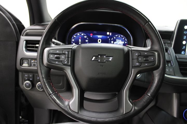 Used 2022 Chevrolet Suburban RST w/ Luxury Package AWD/4WD image 32