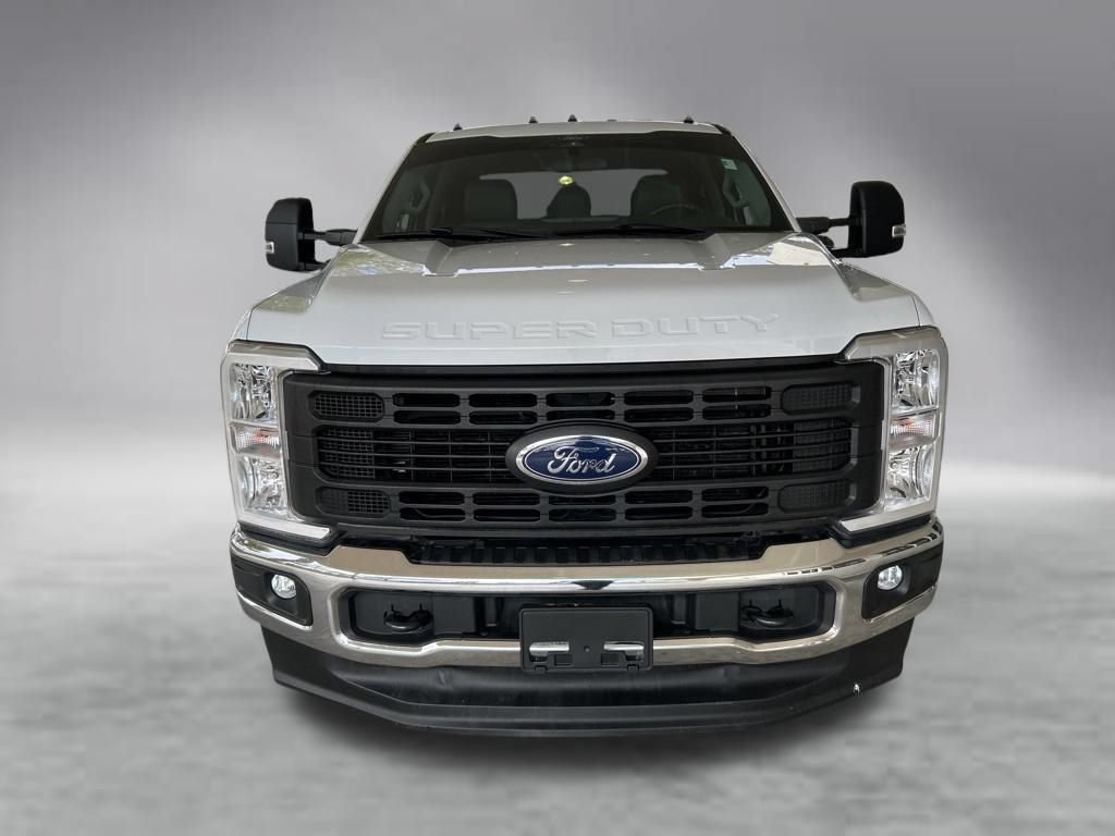 Used 2024 Ford F350 XL w/ FX4 Off-Road Package AWD/4WD image 12