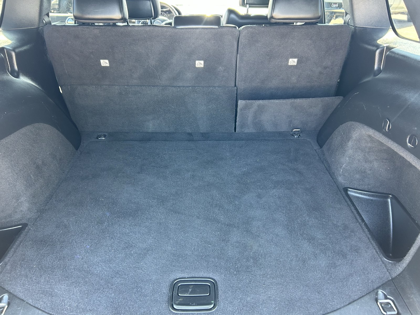 Used 2020 Jeep Grand Cherokee Altitude RWD image 10