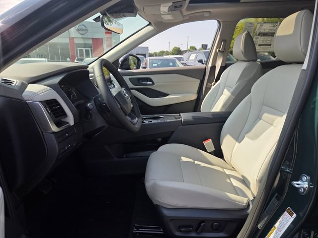 New 2026 Nissan Rogue Dark Armor FWD image 7